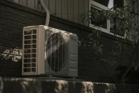 Air Conditioner Sizing: BTU Load Calculations, Tonnage Selection & Cooling Load Analysis (ft² & m²)
