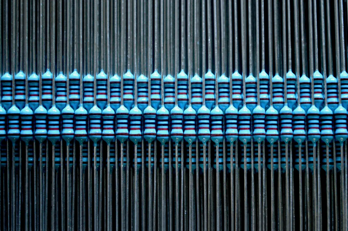 Understanding Electrical Resistance: Complete Guide with Calculations and Real-World Examples